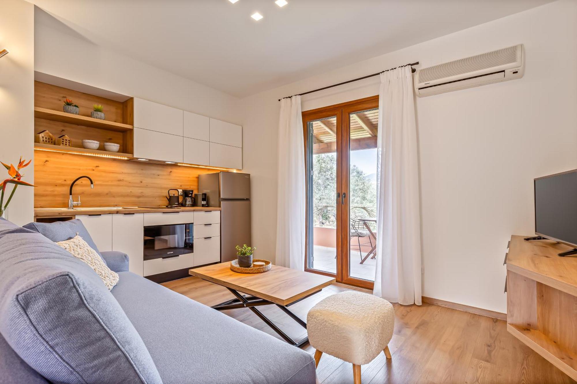Lola Apartments Liapades Bagian luar foto