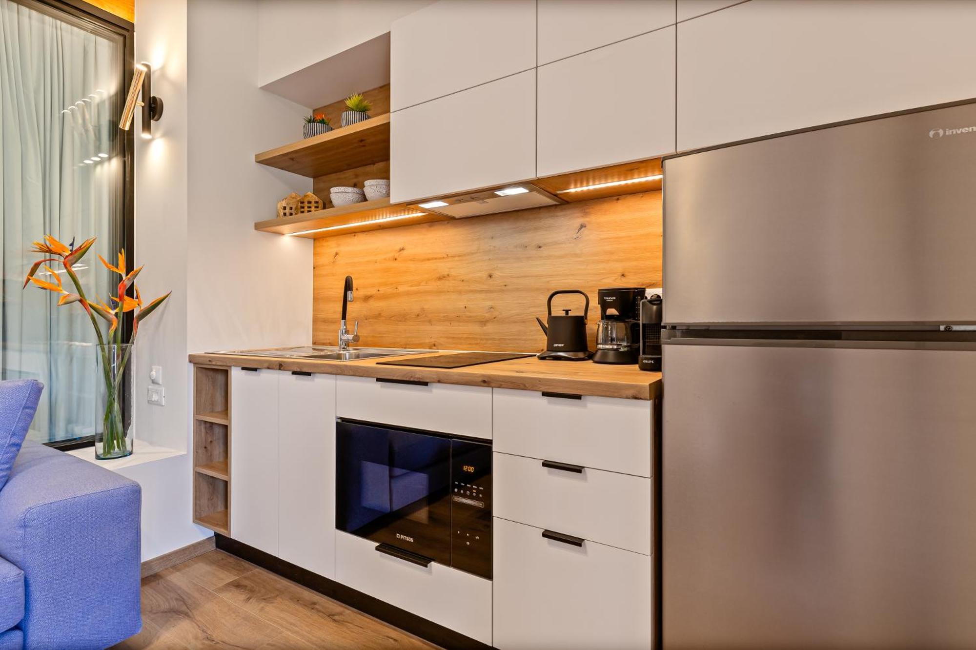 Lola Apartments Liapades Bagian luar foto